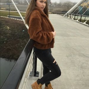 Meet your Posher, Rachel